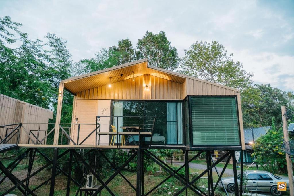 Natural Park Resort De Wang Thong Phitsanulok Bagian luar foto